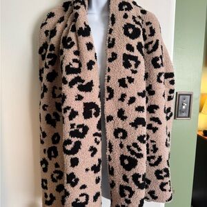 Cozy Leopard Print Scarf - taupe and Black
